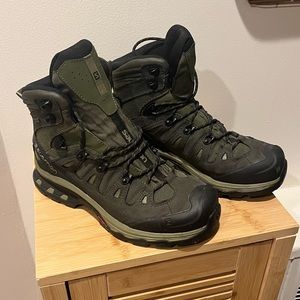 Salomon Quest 4D GTX unisex hiking boots (dark green)